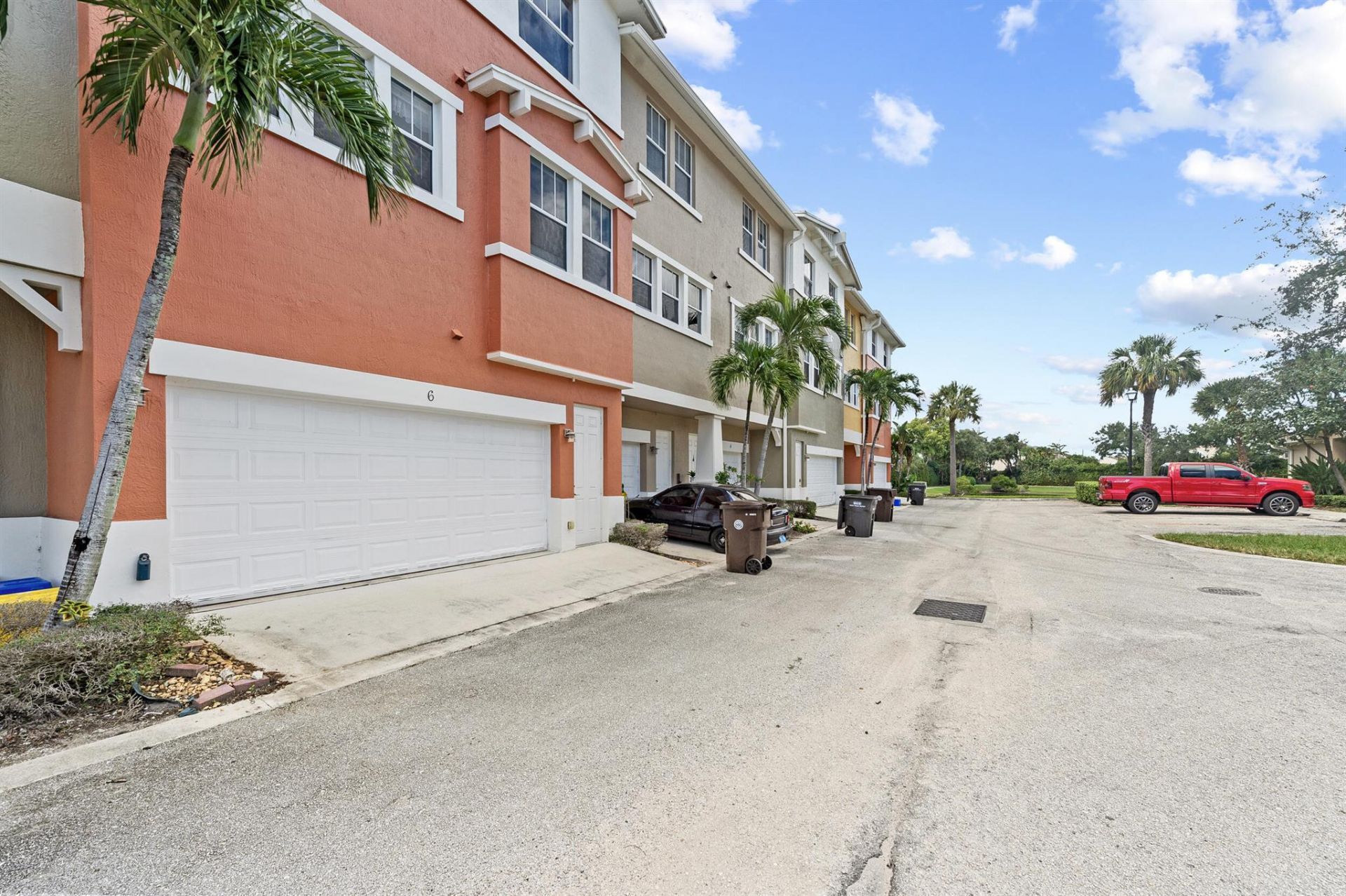 500 Pacific Grove Drive, Unit 6, West Palm Beach, FL 33401 Photo