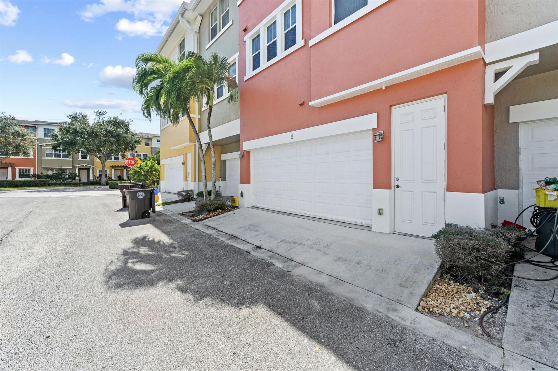 500 Pacific Grove Drive, Unit 6, West Palm Beach, FL 33401 Photo
