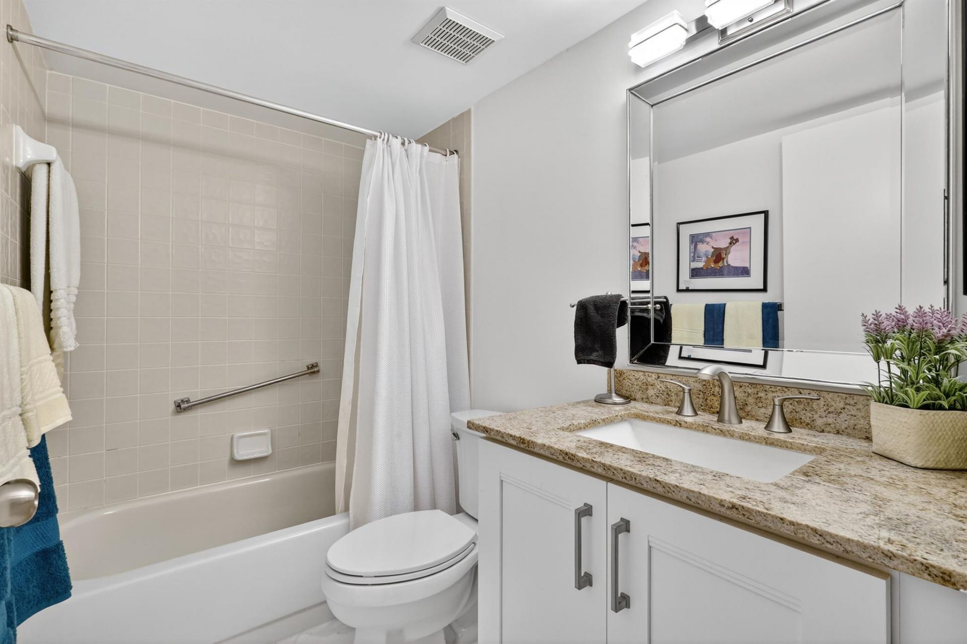 110 Half Moon Circle, Unit D2, Hypoluxo, FL 33462 Photo