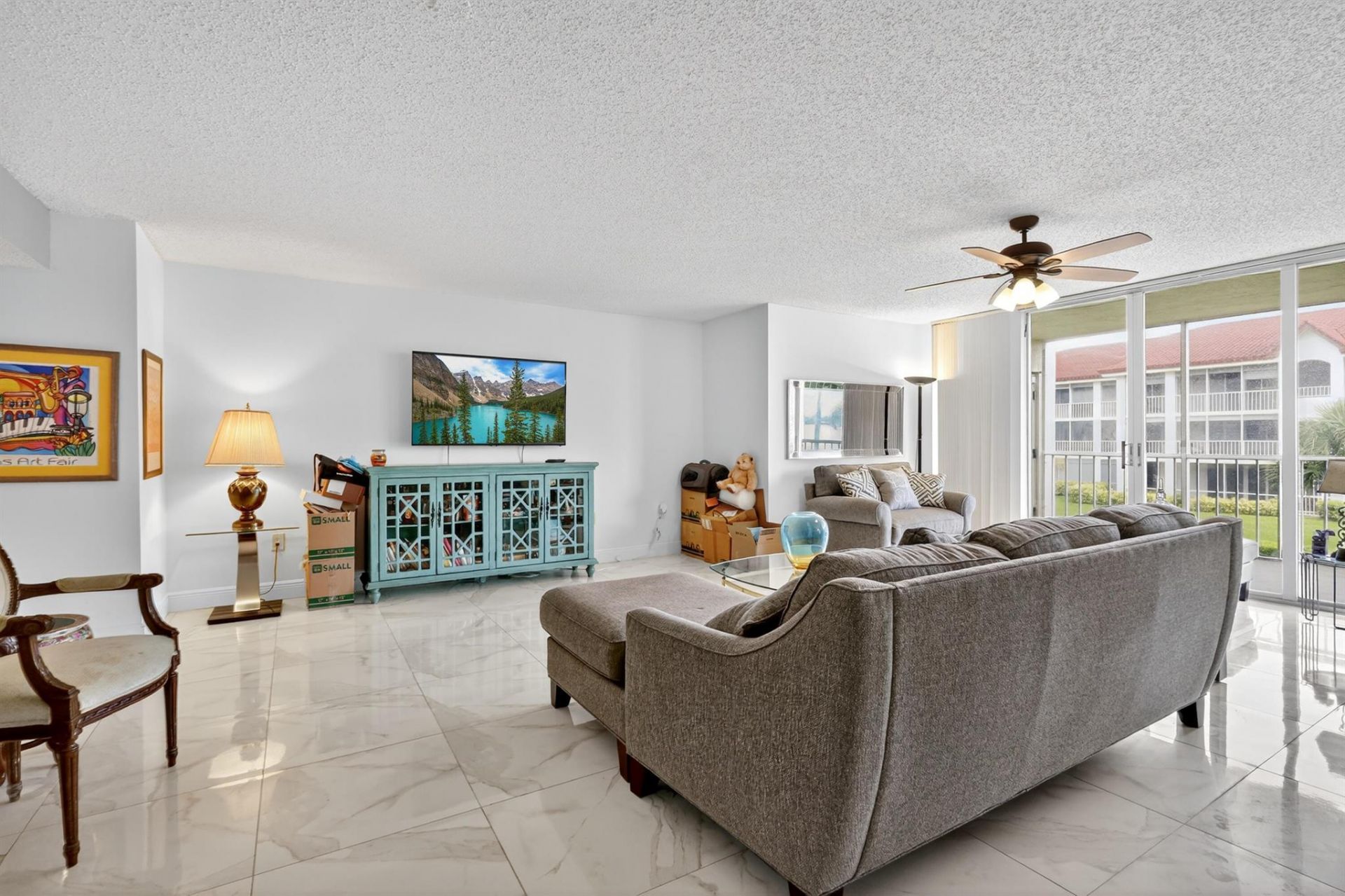 110 Half Moon Circle, Unit D2, Hypoluxo, FL 33462 Photo