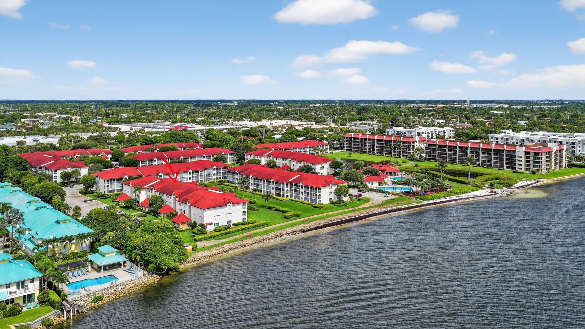 110 Half Moon Circle, Unit D2, Hypoluxo, FL 33462 Photo