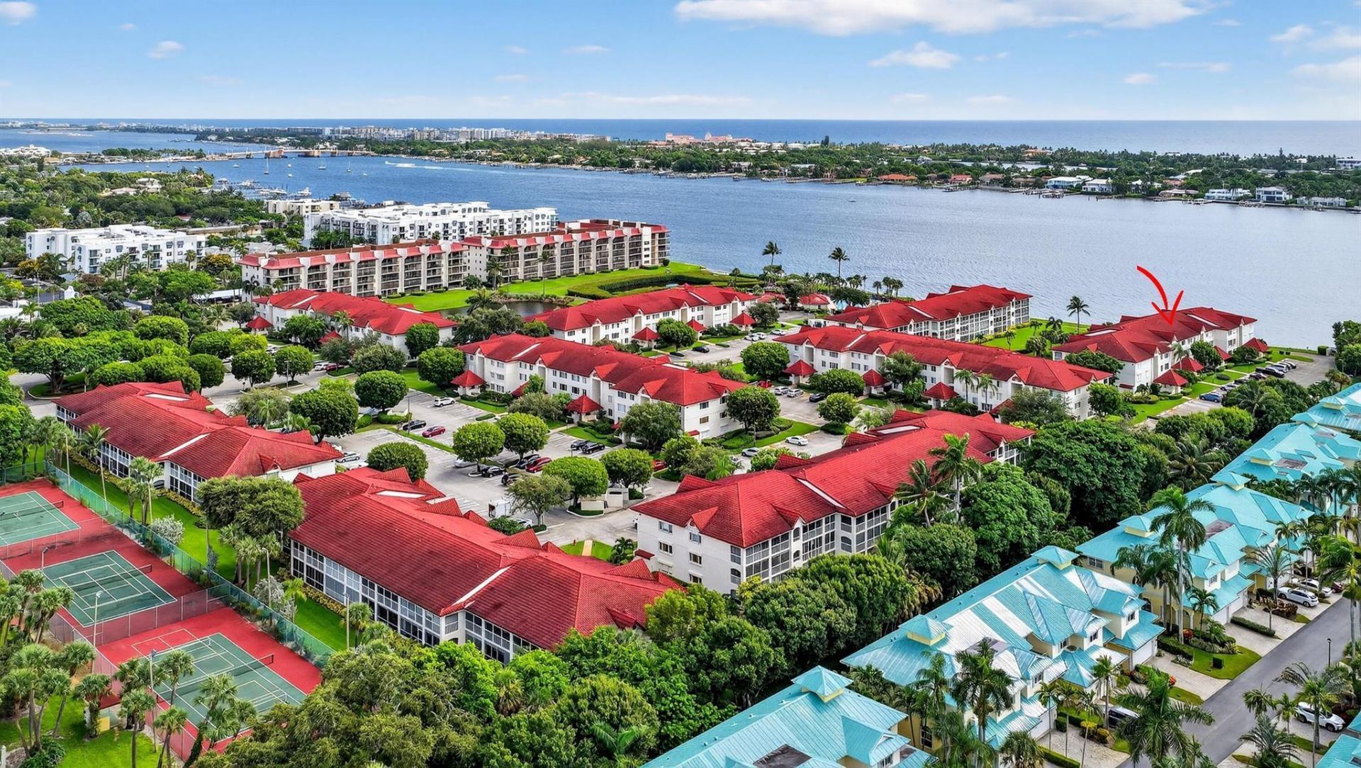 110 Half Moon Circle, Unit D2, Hypoluxo, FL 33462 Photo