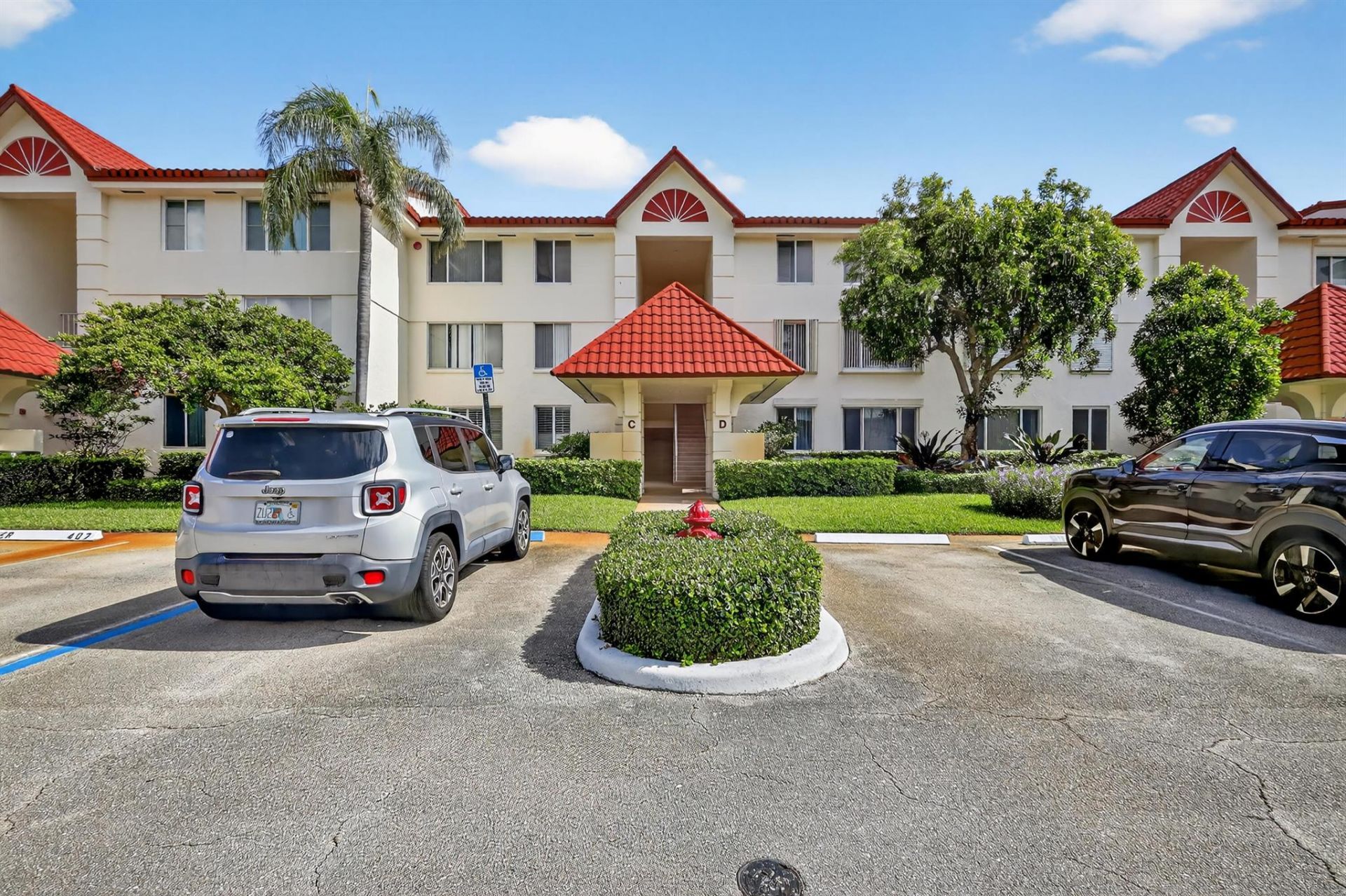 110 Half Moon Circle, Unit D2, Hypoluxo, FL 33462 Photo