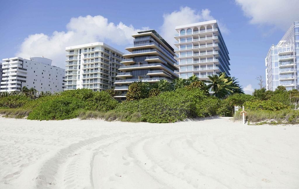 9008 Collins Ave, Unit 402, Surfside, FL 33154 Photo