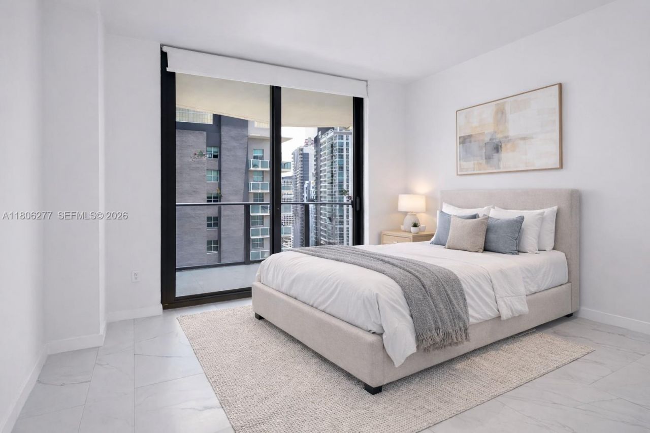 1300 S Miami Ave, Unit 3211, Miami, FL 33130 Photo