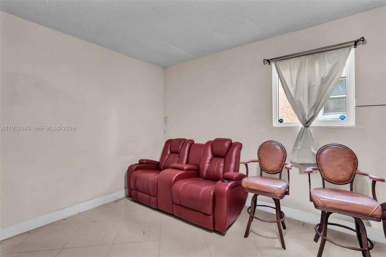515 NE 11th St, Fort Lauderdale, FL 33304 Photo