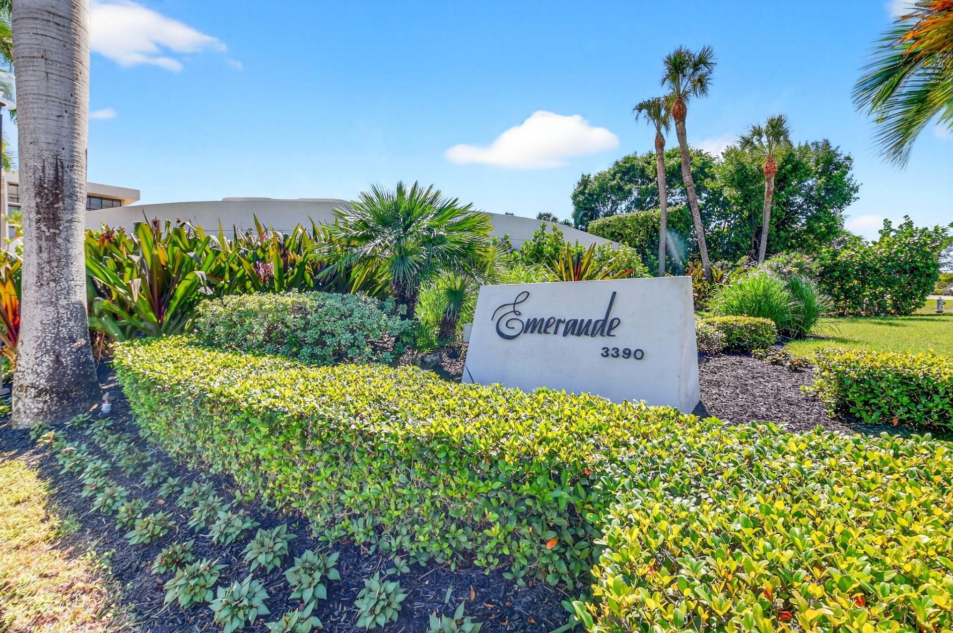 3390 S Ocean Boulevard, Unit 305, Palm Beach, FL 33480 Photo