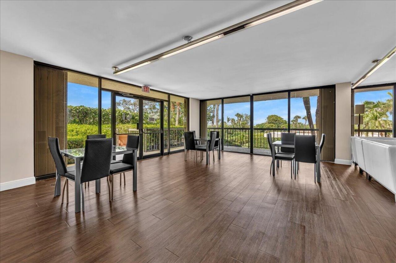 3390 S Ocean Boulevard, Unit 305, Palm Beach, FL 33480 Photo