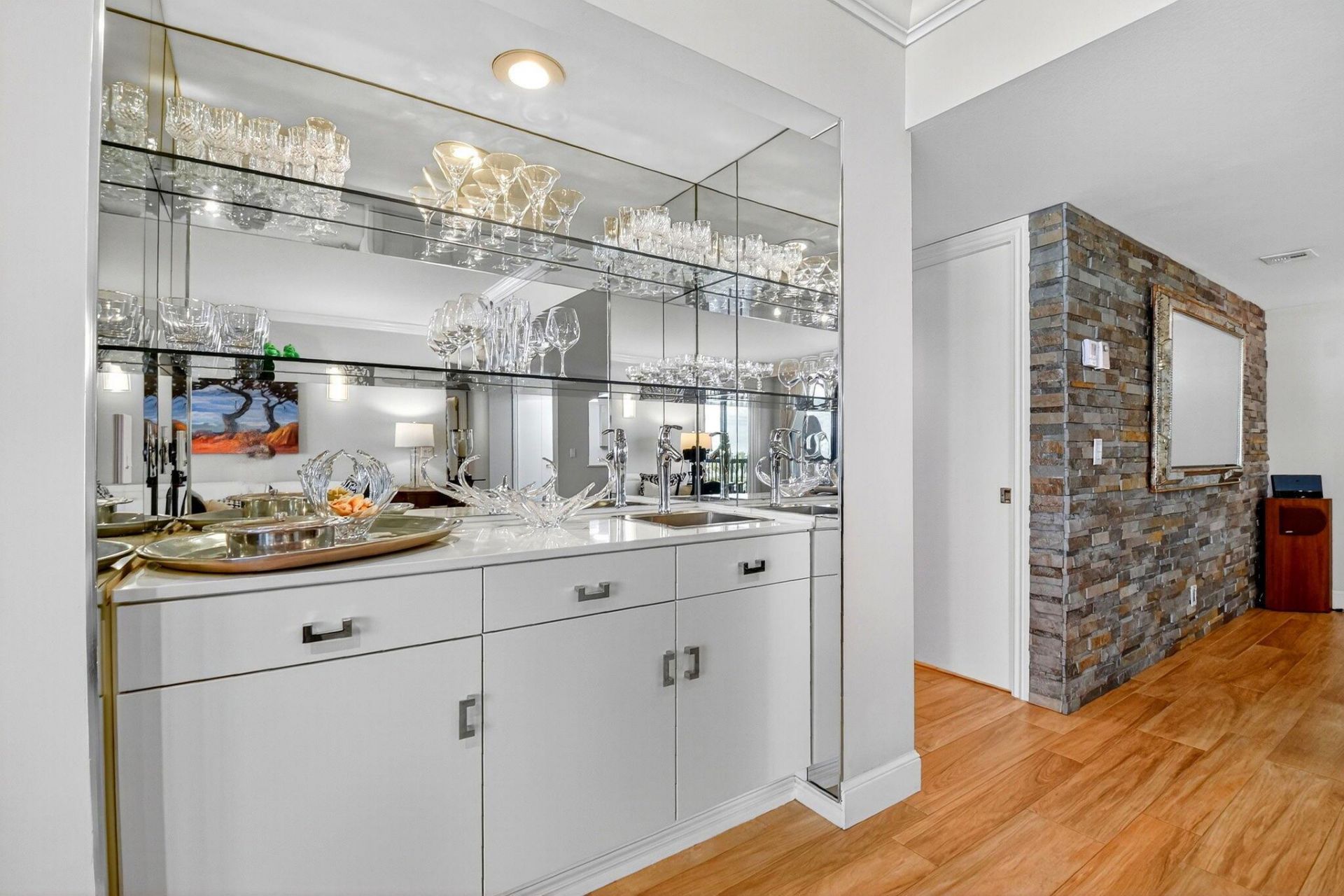 3390 S Ocean Boulevard, Unit 305, Palm Beach, FL 33480 Photo