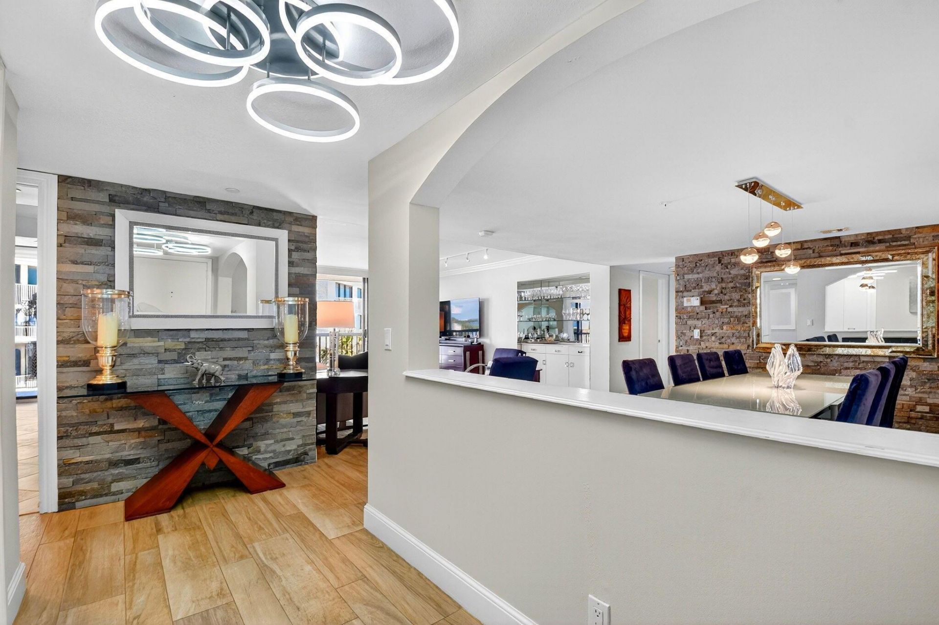 3390 S Ocean Boulevard, Unit 305, Palm Beach, FL 33480 Photo