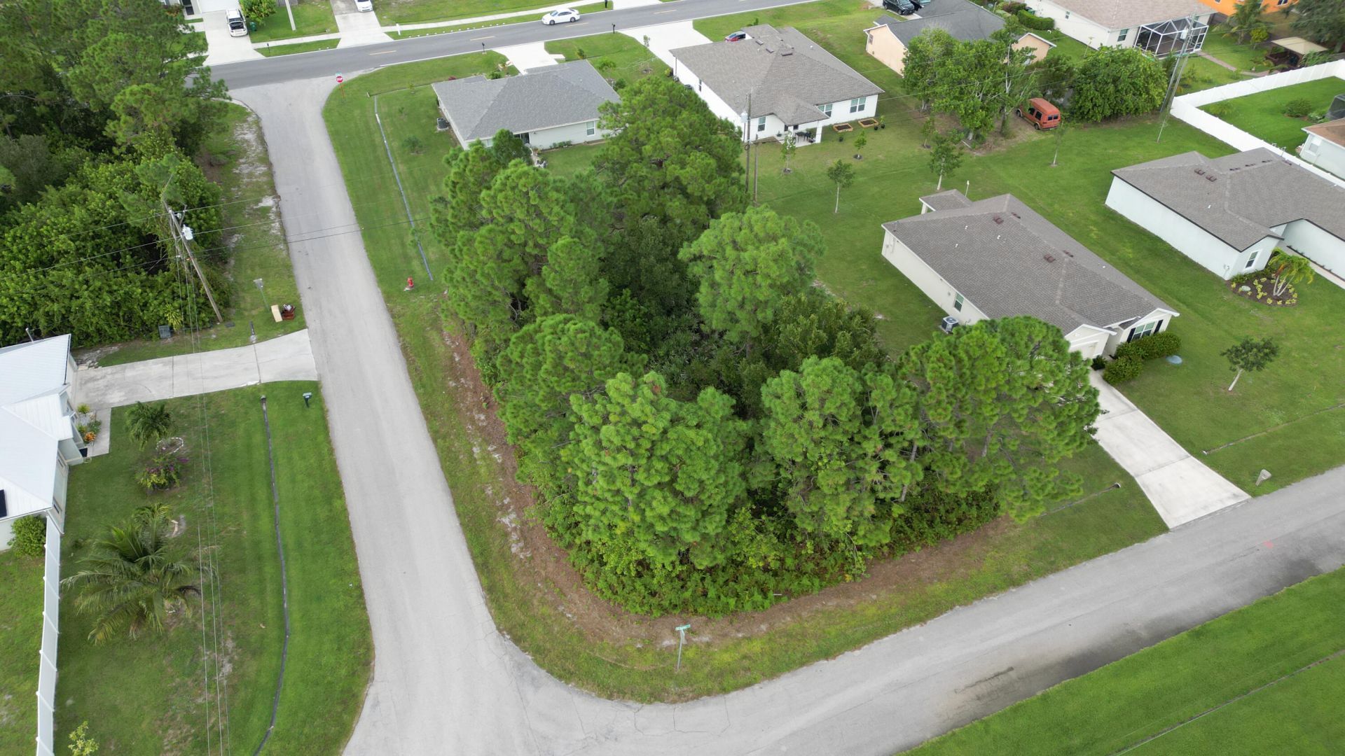 1281 SW Kapok Avenue, Port Saint Lucie, FL 34953 Photo