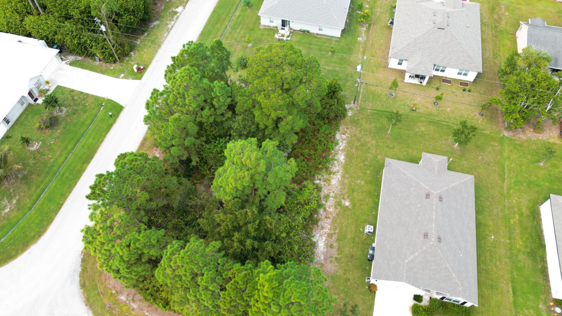 1281 SW Kapok Avenue, Port Saint Lucie, FL 34953 Photo