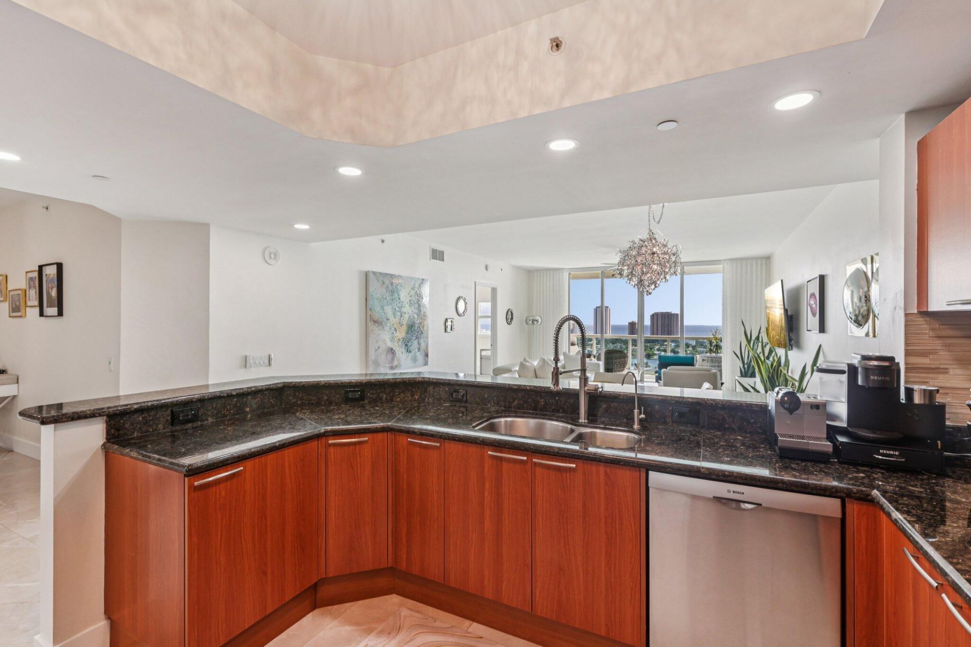 2640 Lake Shore Drive, Unit 2312, Riviera Beach, FL 33404 Photo