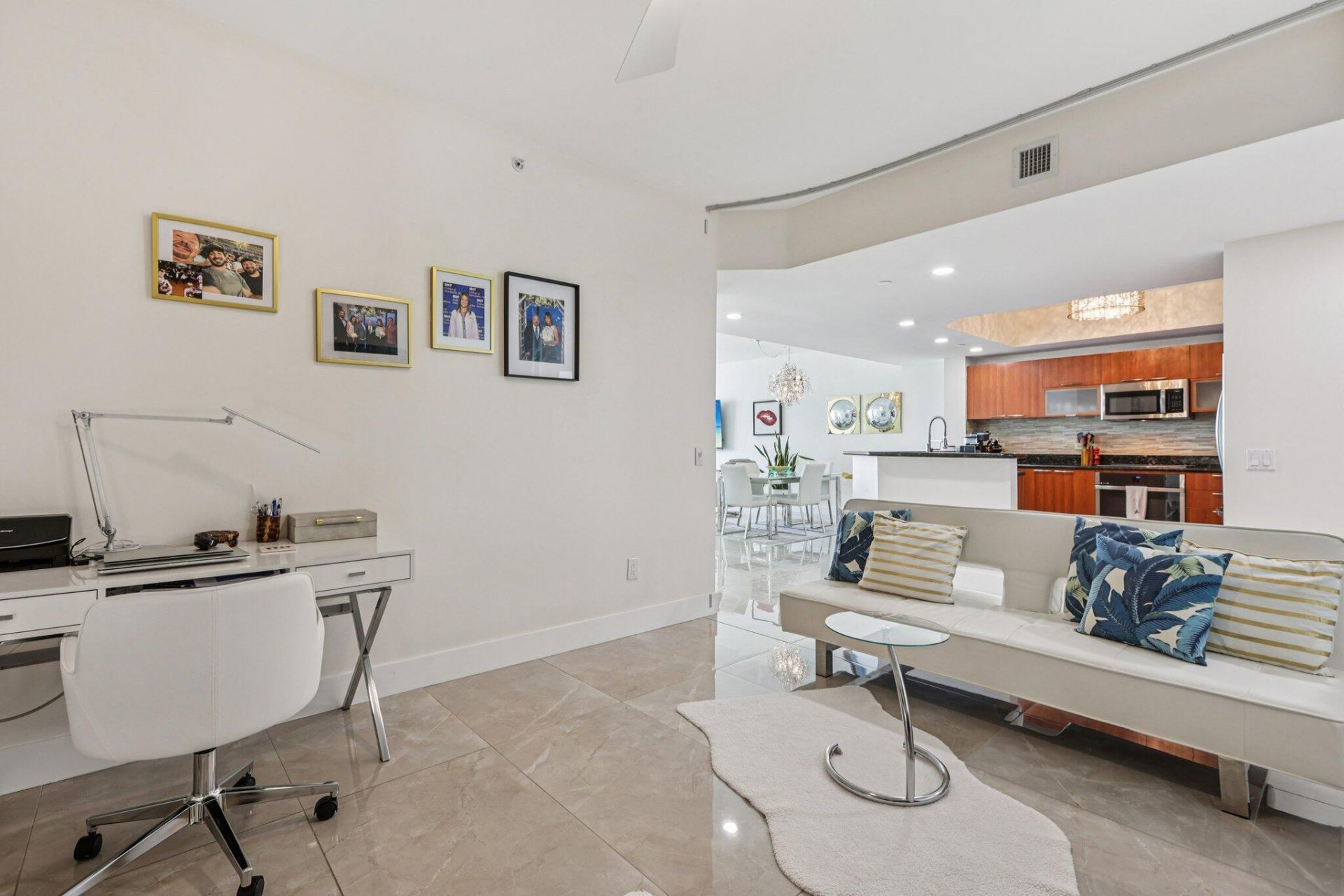 2640 Lake Shore Drive, Unit 2312, Riviera Beach, FL 33404 Photo