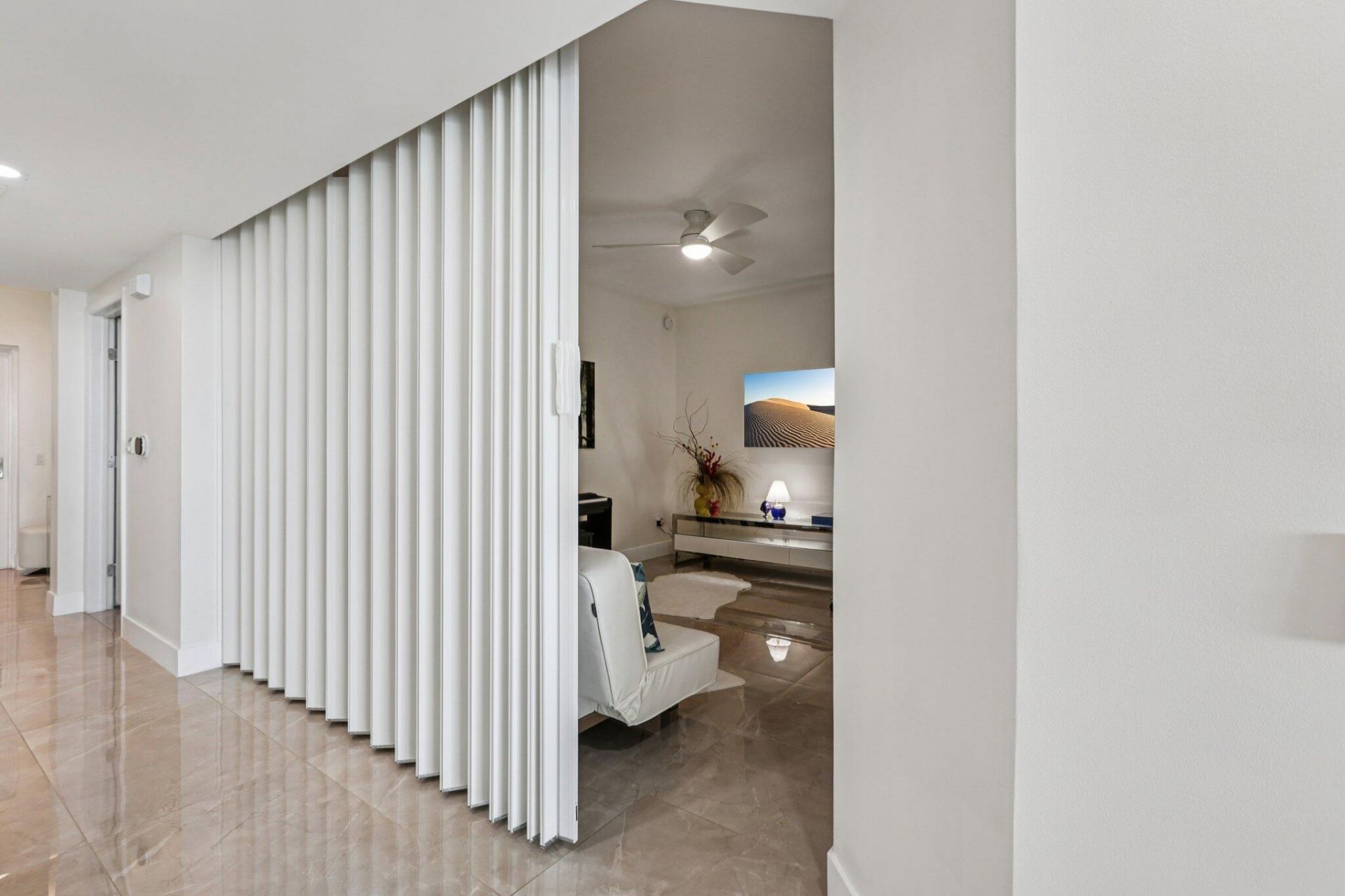 2640 Lake Shore Drive, Unit 2312, Riviera Beach, FL 33404 Photo