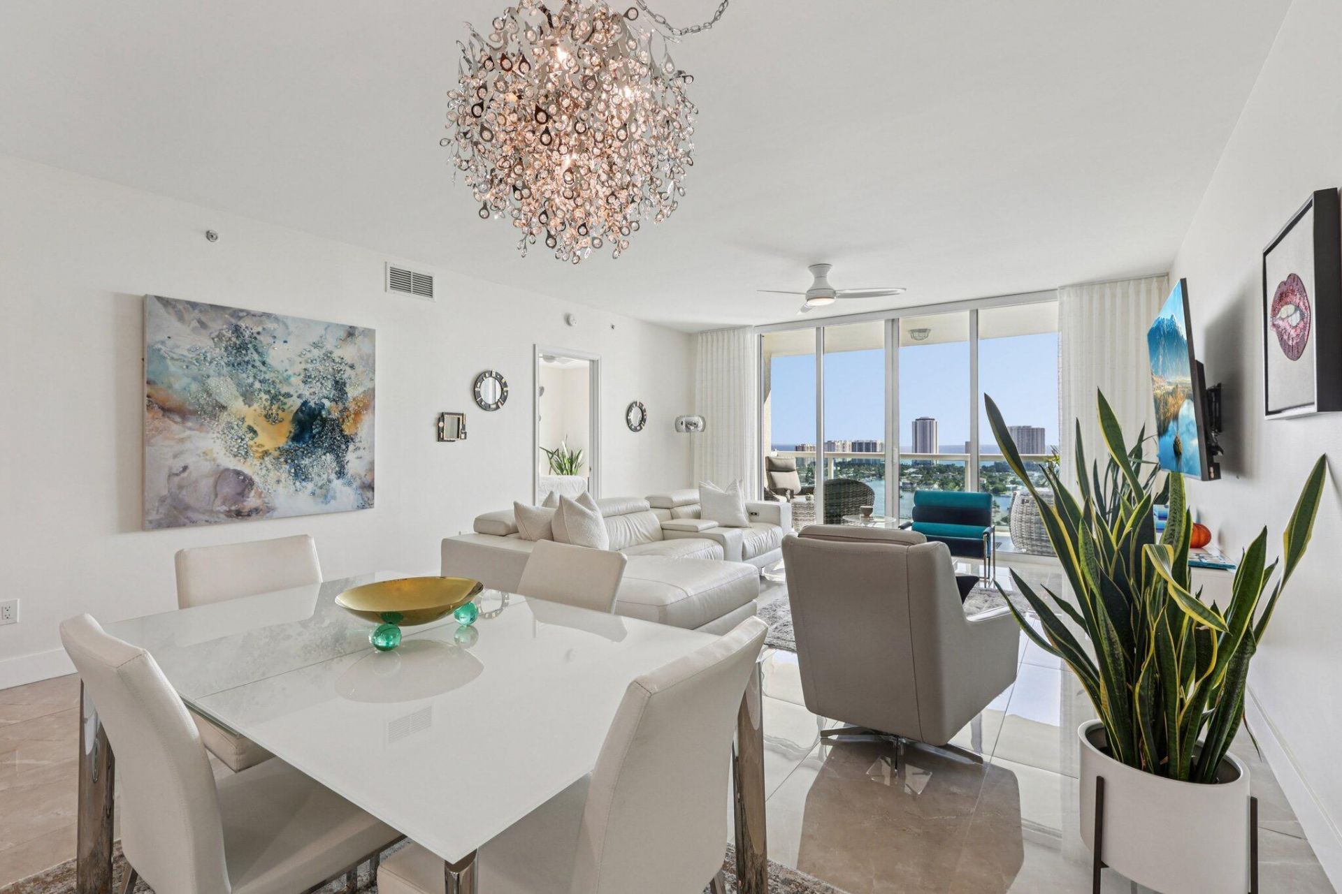 2640 Lake Shore Drive, Unit 2312, Riviera Beach, FL 33404 Photo