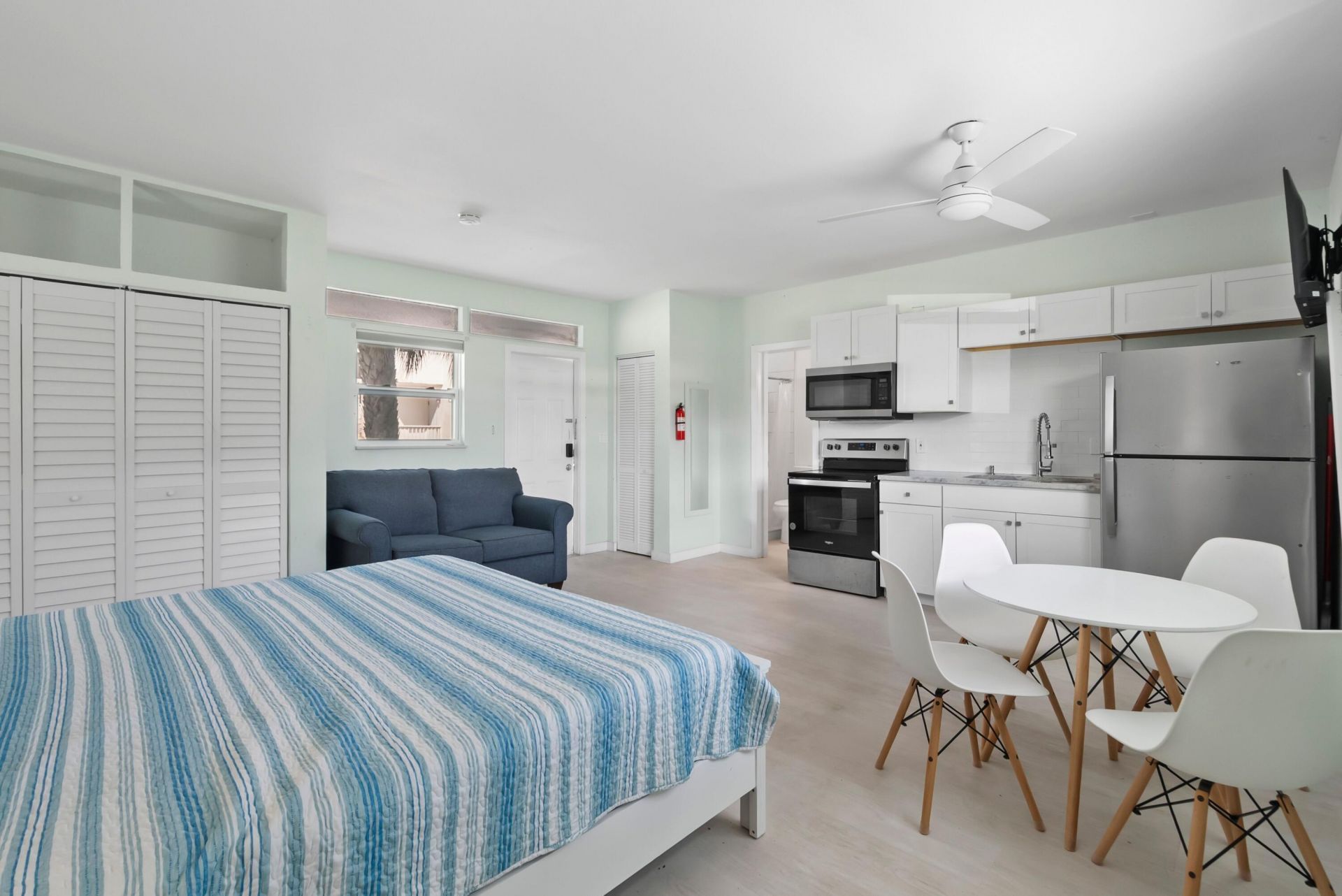 670 Hernando Street, Unit B, Fort Pierce, FL 34949 Photo