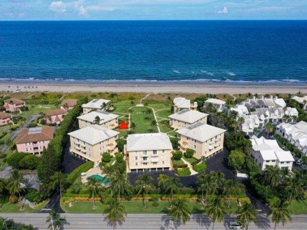 2103 S Ocean Boulevard, Unit 3-A, Delray Beach, FL 33483