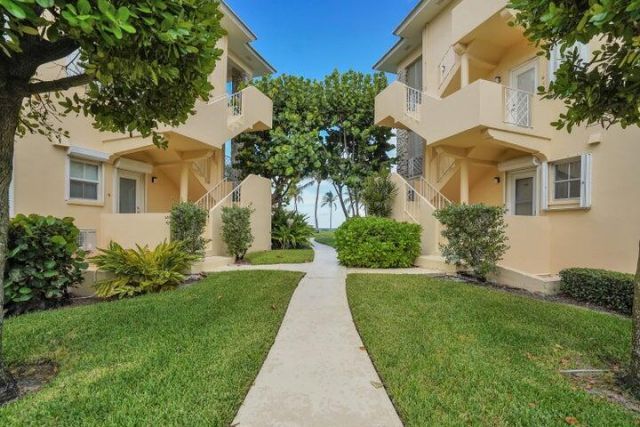 2103 S Ocean Boulevard, Unit 3-A, Delray Beach, FL 33483 Photo