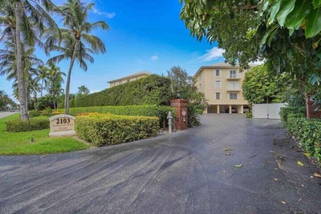 2103 S Ocean Boulevard, Unit 3-A, Delray Beach, FL 33483 Photo