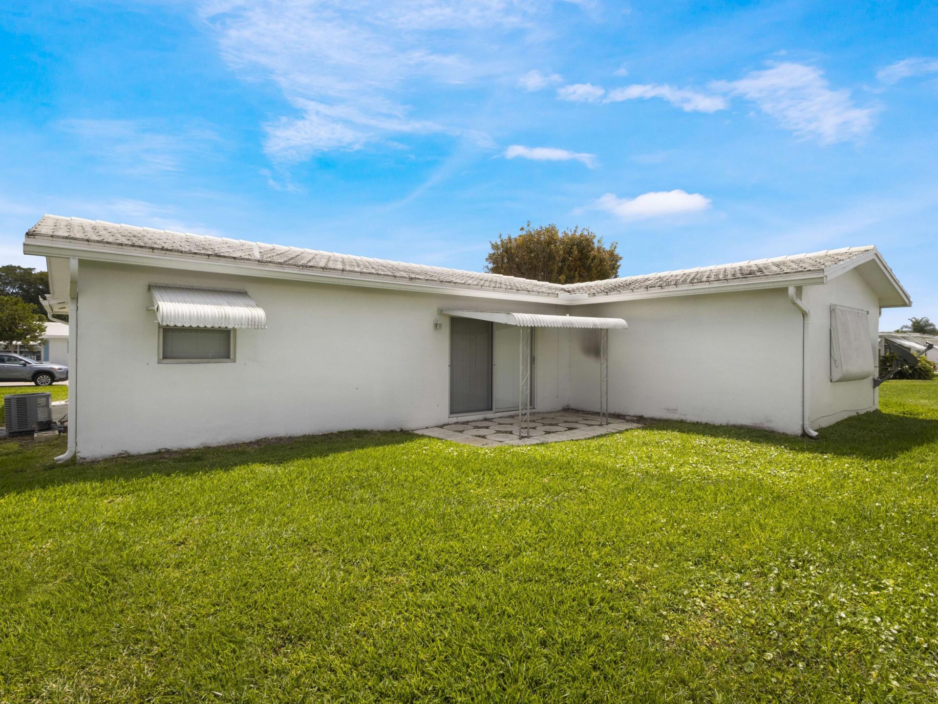 127 Leisureville Boulevard, Boynton Beach, FL 33426 Photo