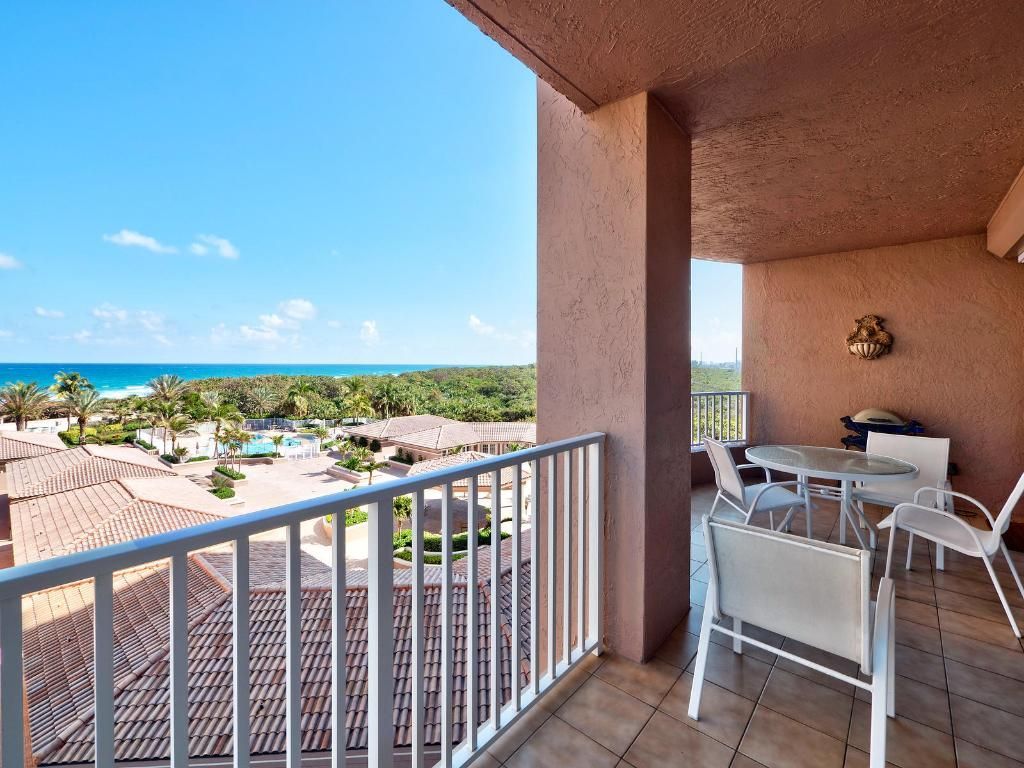 700 Ocean Royale Way, Unit 401, Juno Beach, FL 33408 Photo