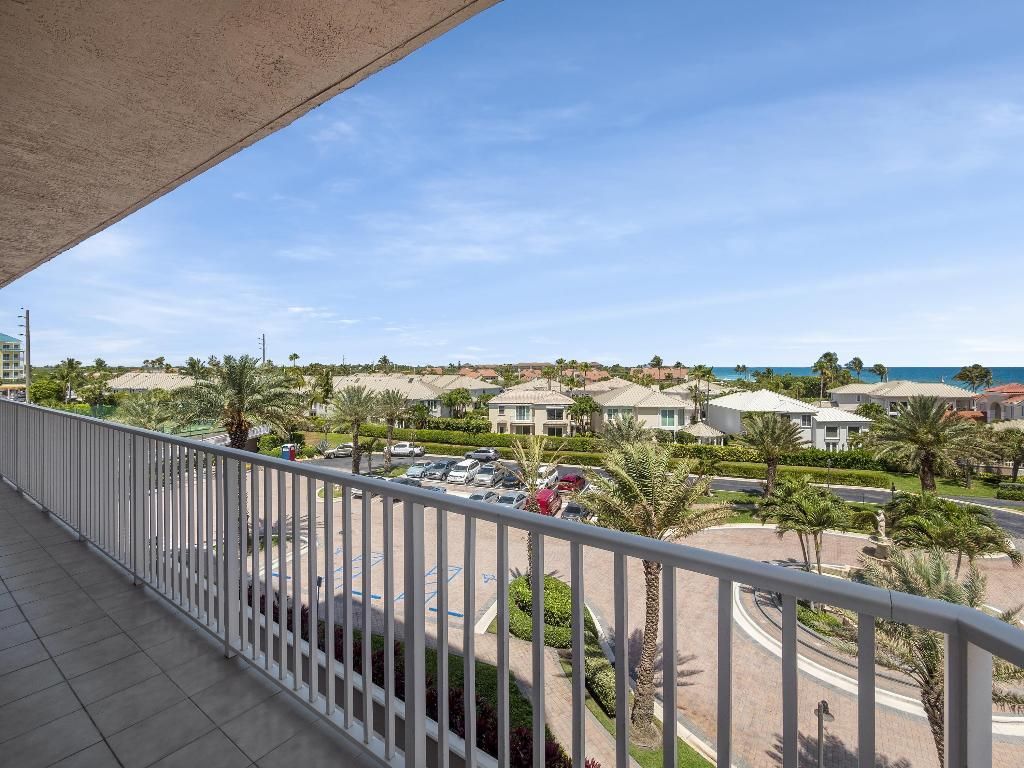 700 Ocean Royale Way, Unit 401, Juno Beach, FL 33408 Photo