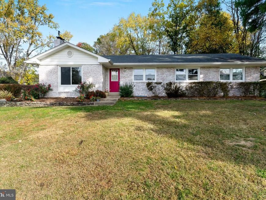 9 Plummer Court, Germantown, MD 20876 Main Photo