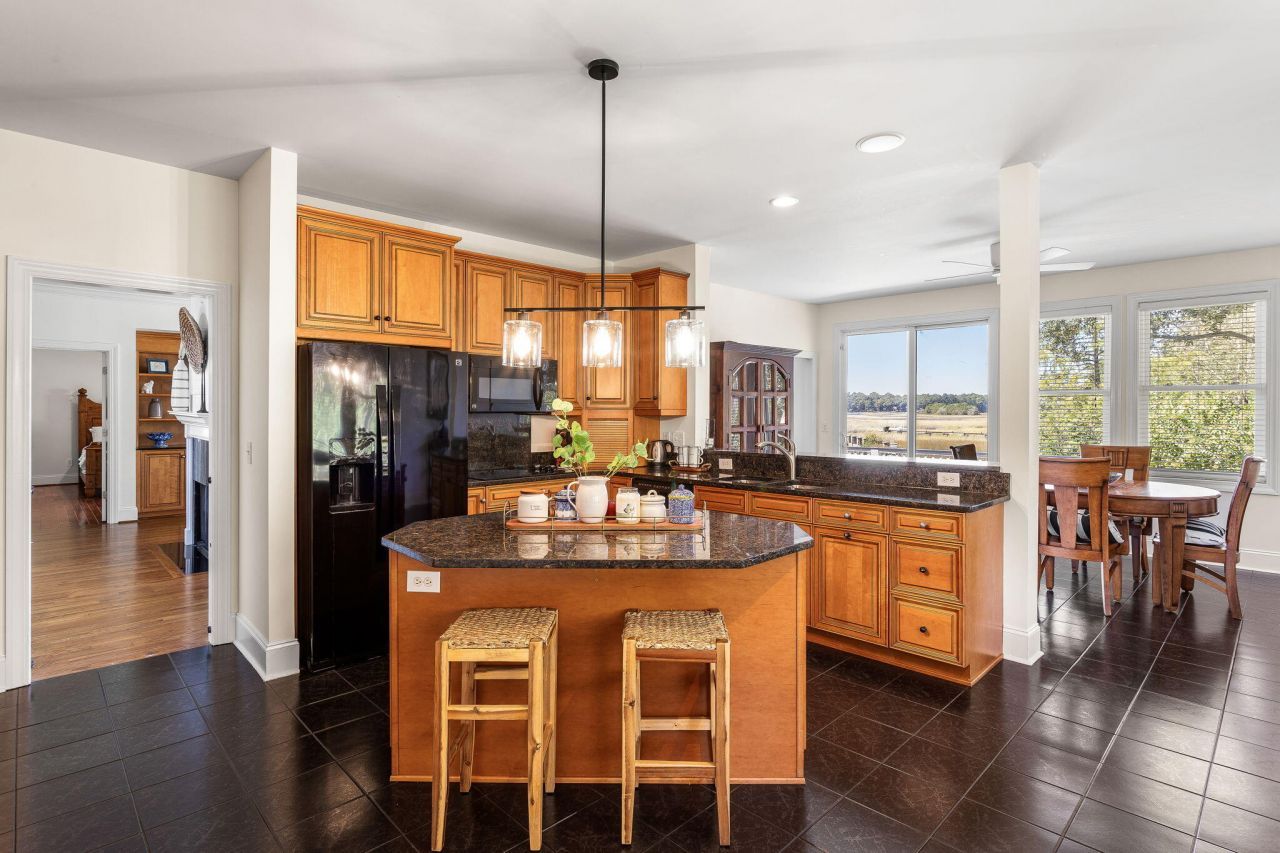 3906 Heron Marsh Circle Photo 10