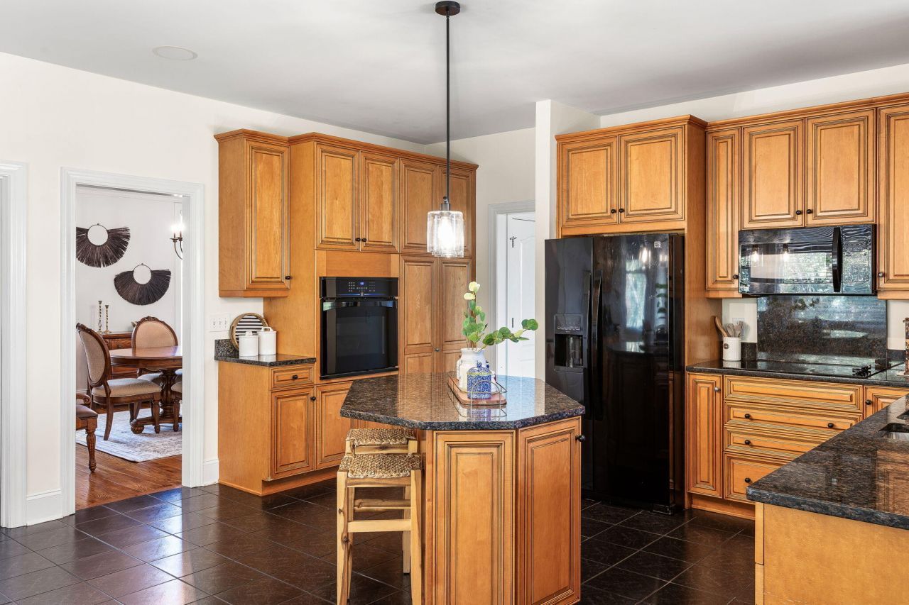 3906 Heron Marsh Circle Photo 11