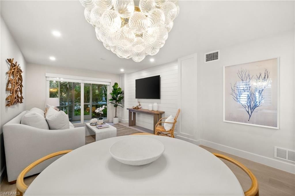 1300 Gulf Shore Blvd N, Unit 109, Naples, FL 34102 Photo