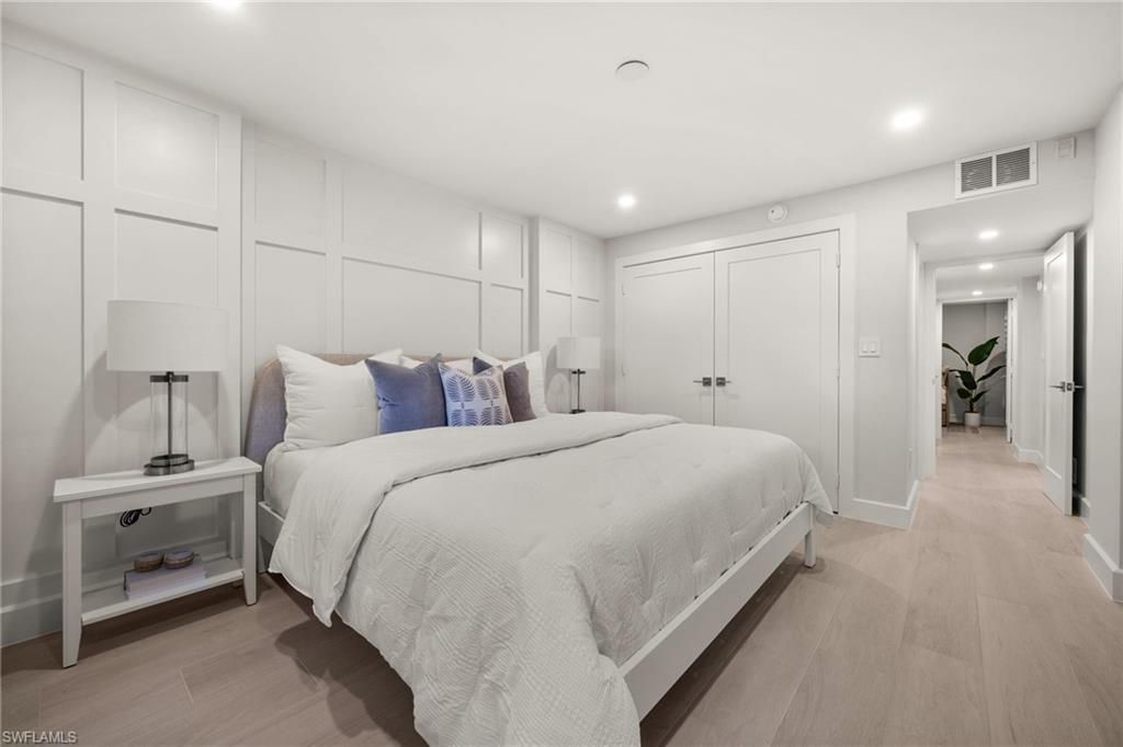 1300 Gulf Shore Blvd N, Unit 109, Naples, FL 34102 Photo