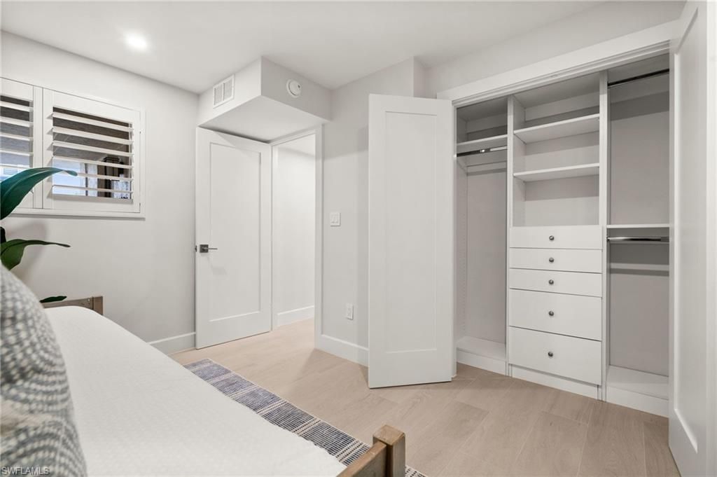 1300 Gulf Shore Blvd N, Unit 109, Naples, FL 34102 Photo