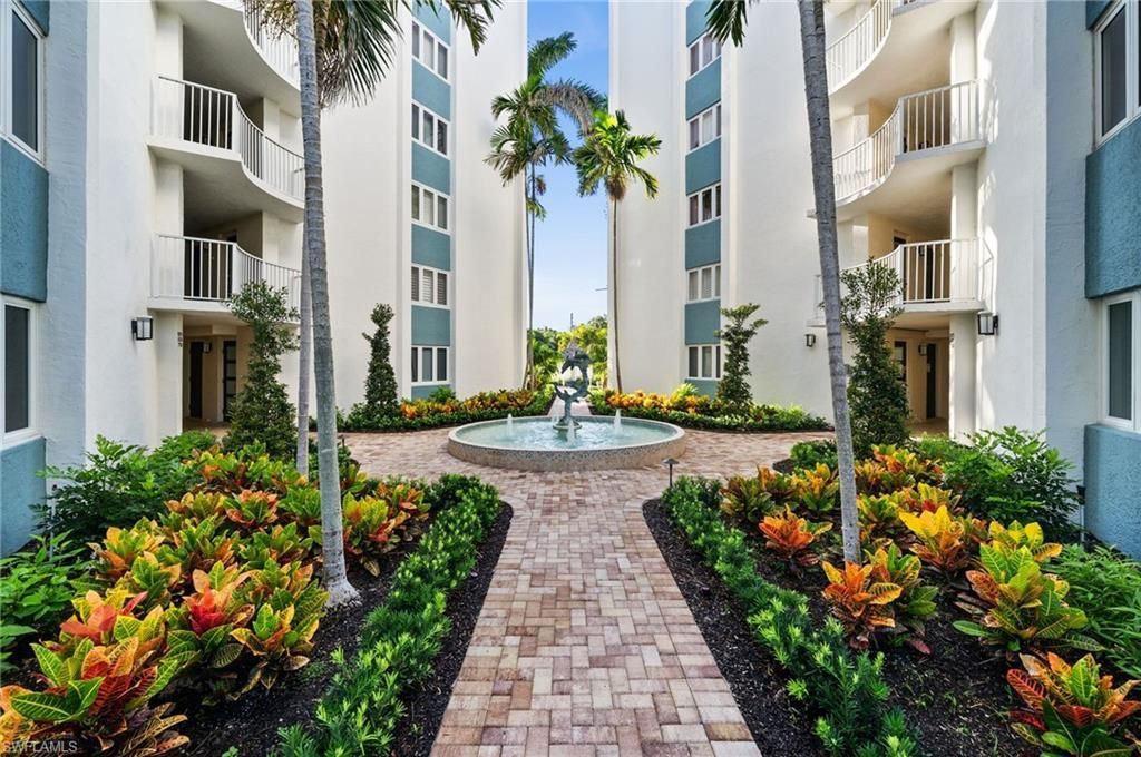 1300 Gulf Shore Blvd N, Unit 109, Naples, FL 34102 Photo