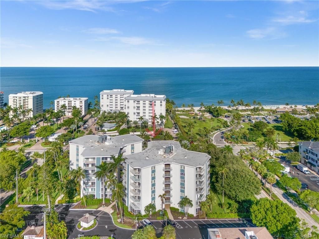 1300 Gulf Shore Blvd N, Unit 109, Naples, FL 34102 Photo