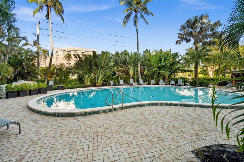 1300 Gulf Shore Blvd N, Unit 109, Naples, FL 34102 Photo