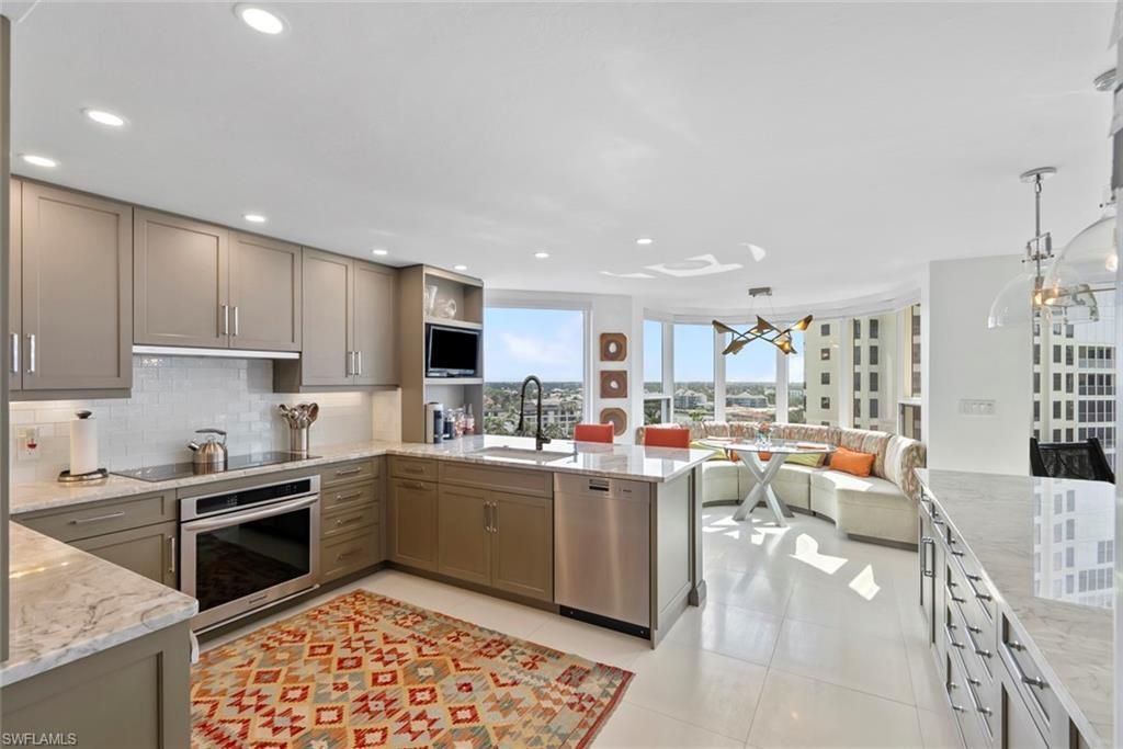 4251 Gulf Shore Blvd N, Unit 10B, Naples, FL 34103 Photo