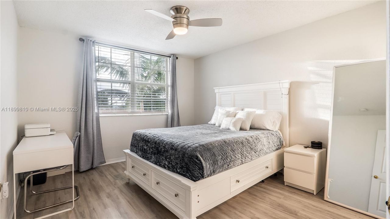 1801 N Flagler Dr, Unit 622, West Palm Beach, FL 33407 Photo