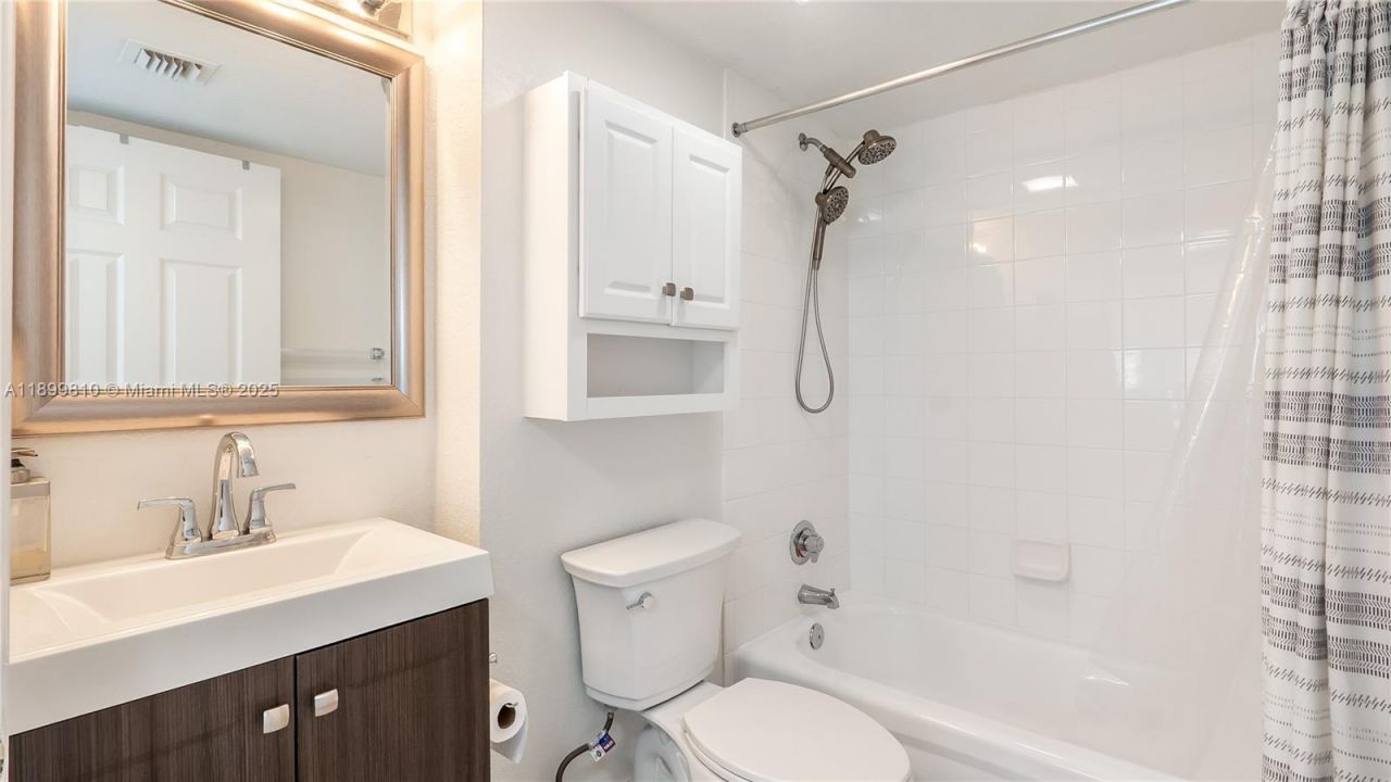 1801 N Flagler Dr, Unit 622, West Palm Beach, FL 33407 Photo