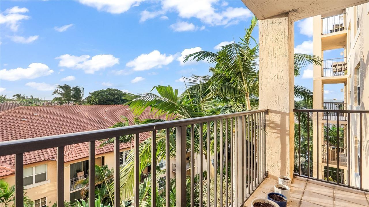 1801 N Flagler Dr, Unit 622, West Palm Beach, FL 33407 Photo