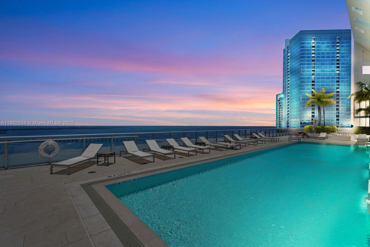 1300 Brickell Bay Dr, Unit 2901, Miami, FL 33131 Photo