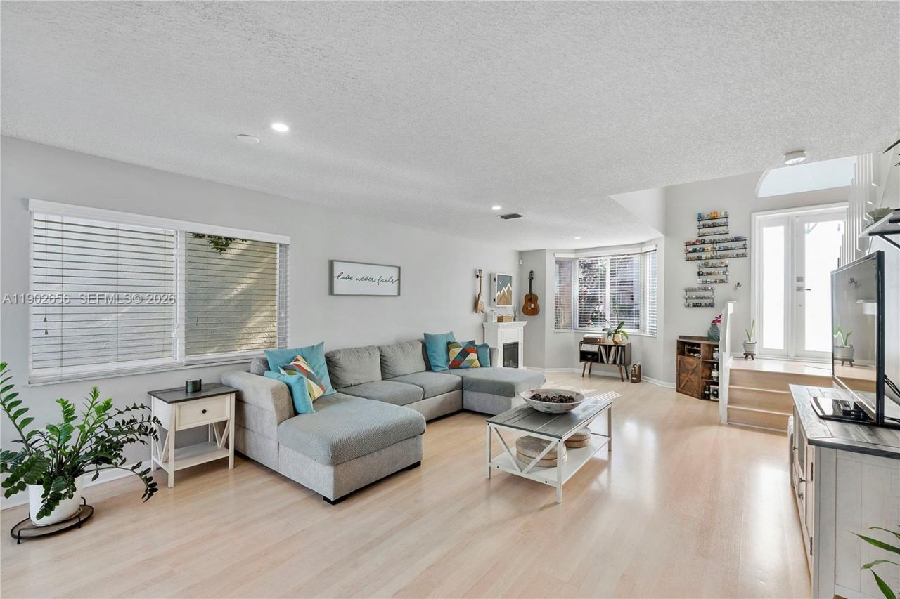 236 NW 118th Dr, Coral Springs, FL 33071 Photo