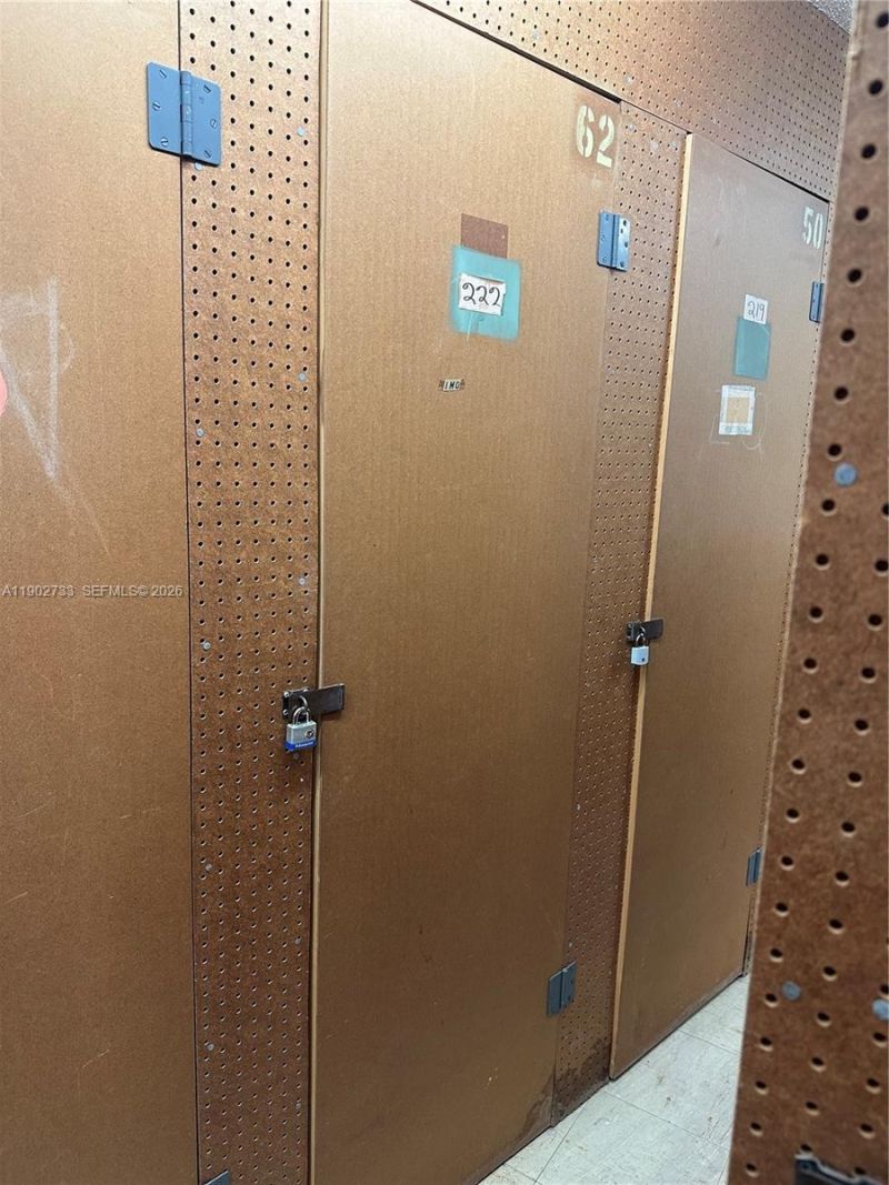 3650 Inverrary Dr, Unit 3Y-G, Lauderhill, FL 33319 Photo