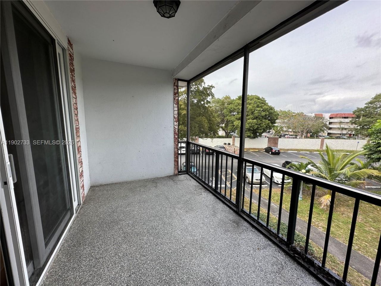 3650 Inverrary Dr, Unit 3Y-G, Lauderhill, FL 33319 Photo