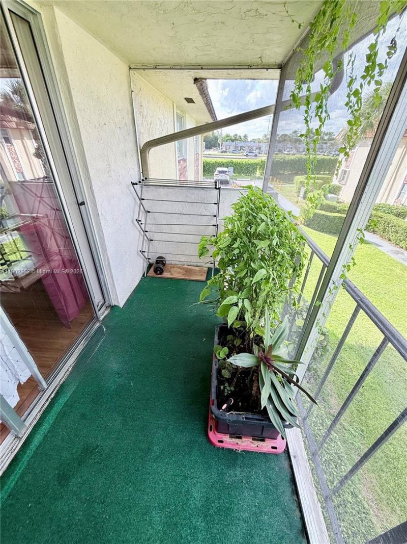 22805 SW 66th Ave, Unit 208, Boca Raton, FL 33428 Photo