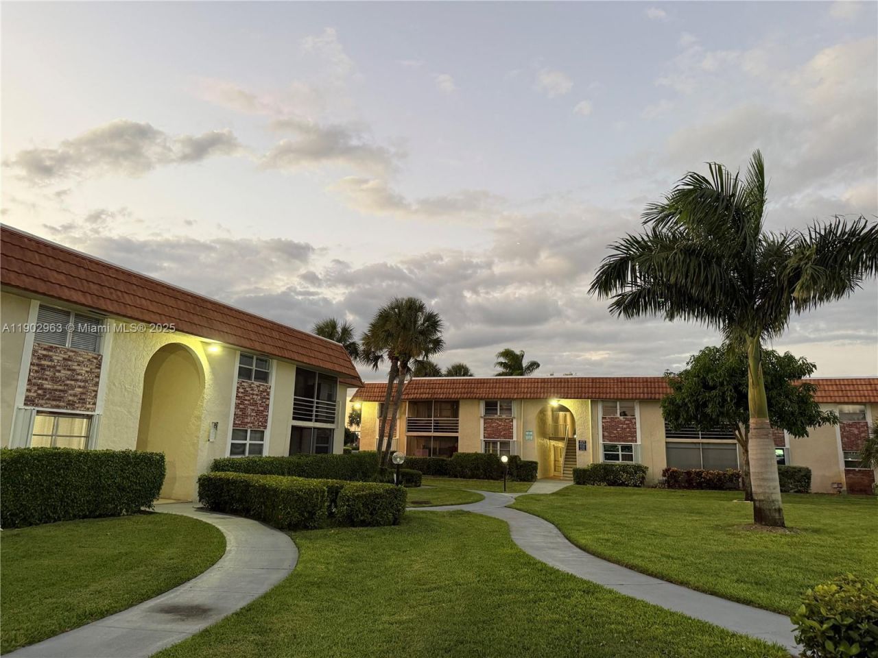 22805 SW 66th Ave, Unit 208, Boca Raton, FL 33428 Photo