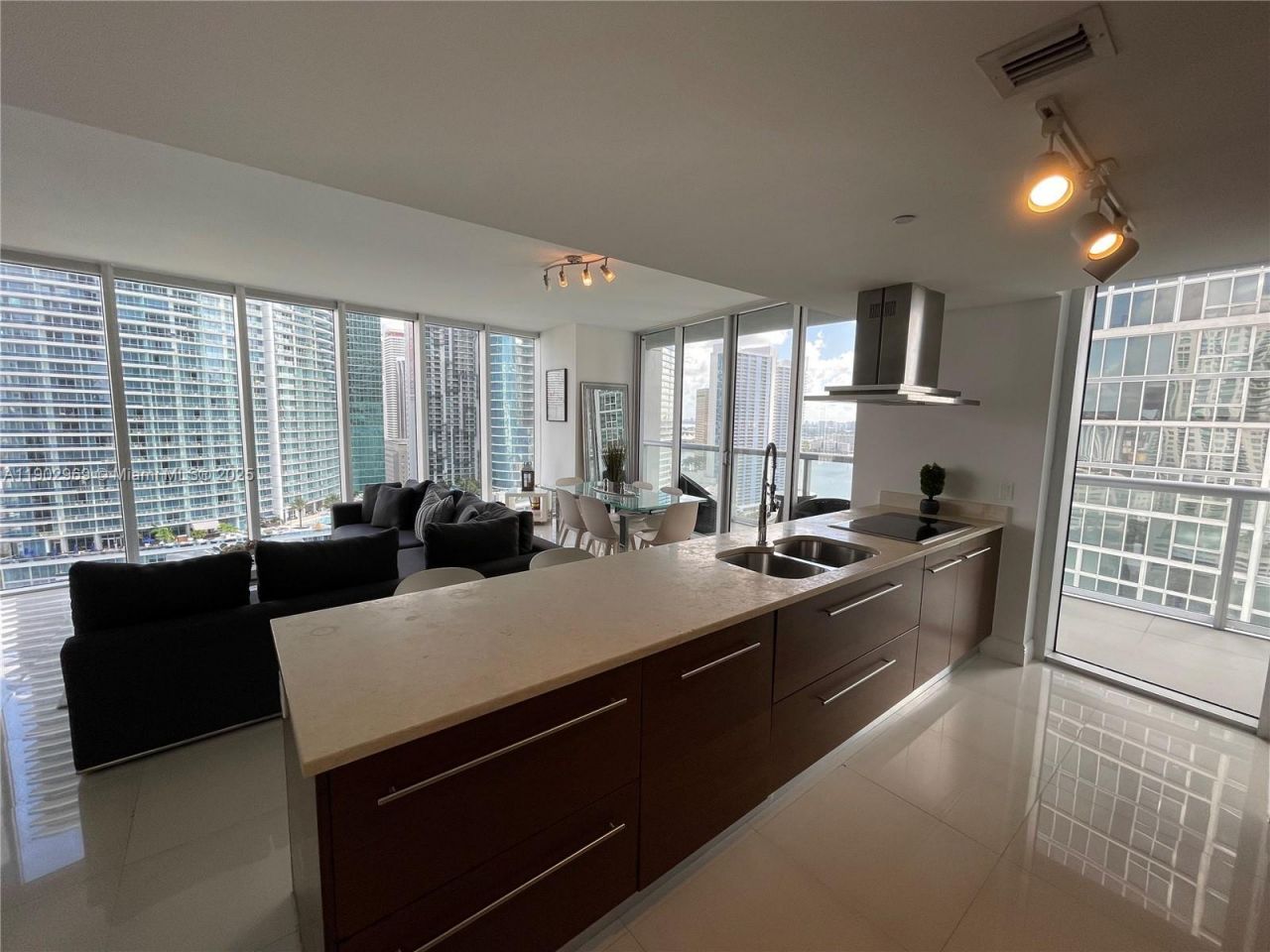 485 Brickell Ave, Unit 2602, Miami, FL 33131 Photo