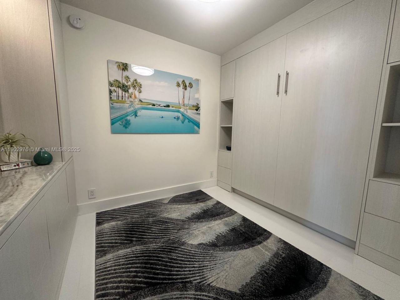 2555 Collins Ave, Unit 1907, Miami Beach, FL 33140 Photo