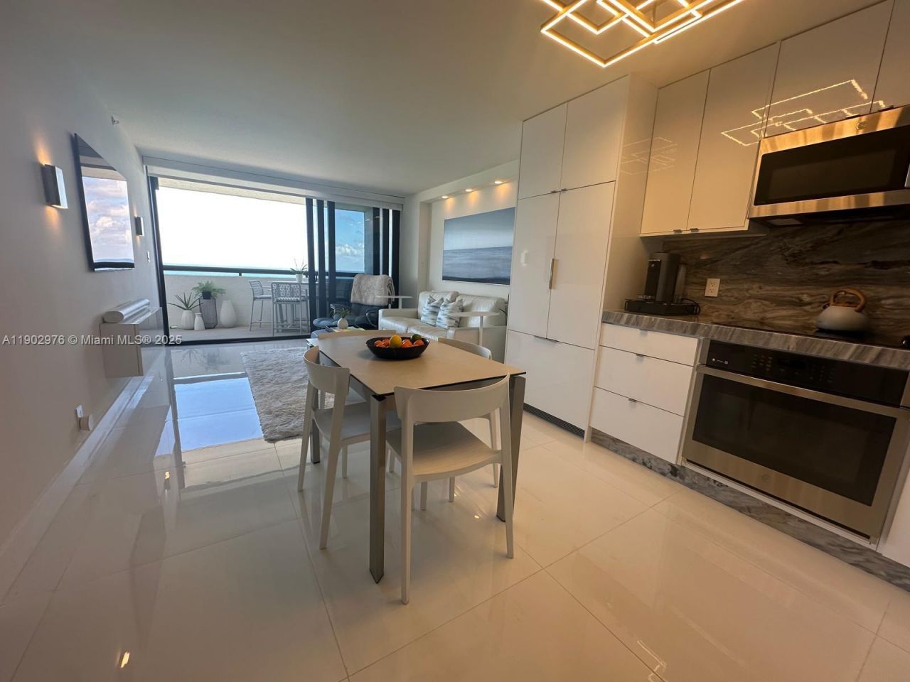 2555 Collins Ave, Unit 1907, Miami Beach, FL 33140 Photo