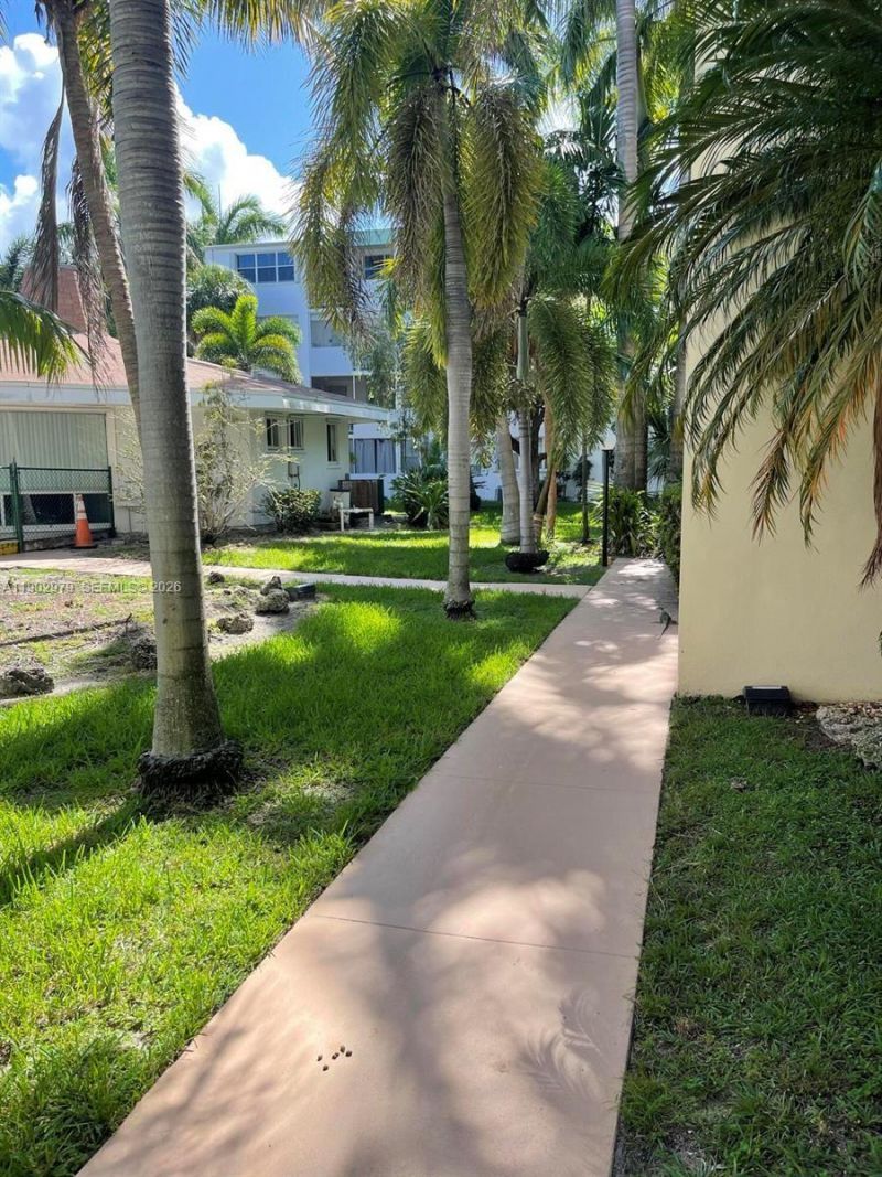 1333 E Hallandale Beach Blvd, Unit 406, Hallandale Beach, FL 33009 Photo